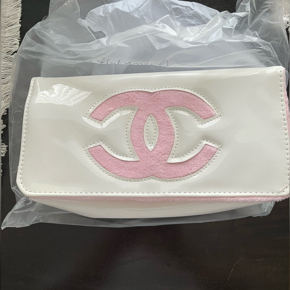 Chanel GWP/Precision Patent Leather Clutch/Crossbody/Cosmetic Bag!NWOT! HTF! - Picture 1 of 7